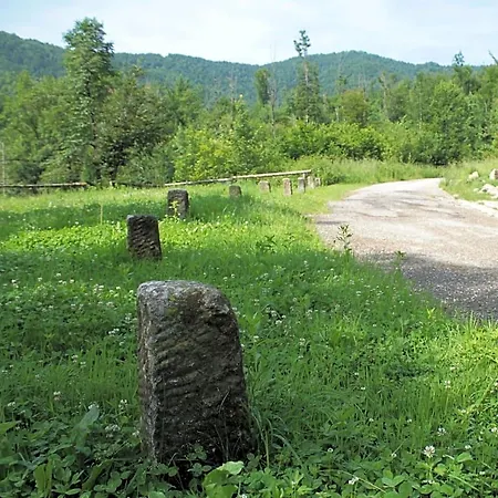 Bosco Delle Rune ..un Angolo Di Paradiso Platischis